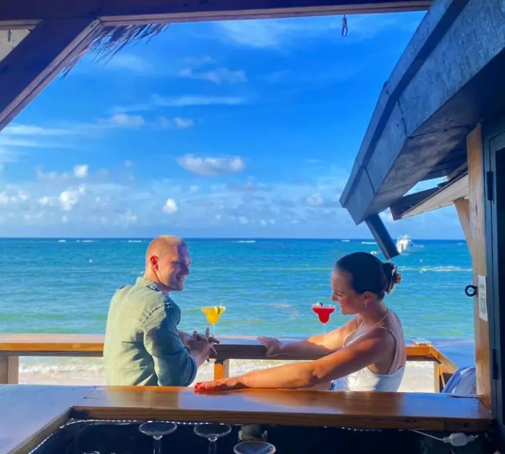 Resort Los Corales Villas And Suites - Beach Club, Spa, Restaurants Punta Cana